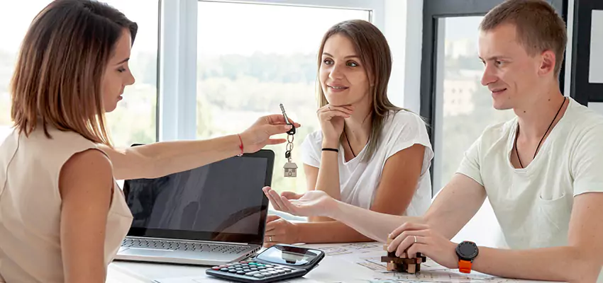 Situations Where Selling Your Apartment is Most Practical in Babylon, NY