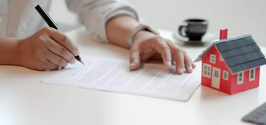 How We Calculate Your Sell House in Foreclosure Offer in Babylon, New York?