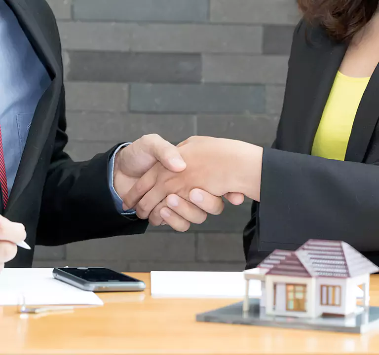 Why Sell to Us Instead of Letting the Home Go to Auction in Babylon, NY?